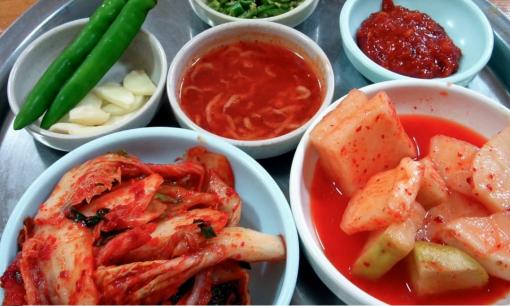 5 lý do tại sao người Hàn Quốc không thể thiếu món Kimchi trong mỗi bữa ăn