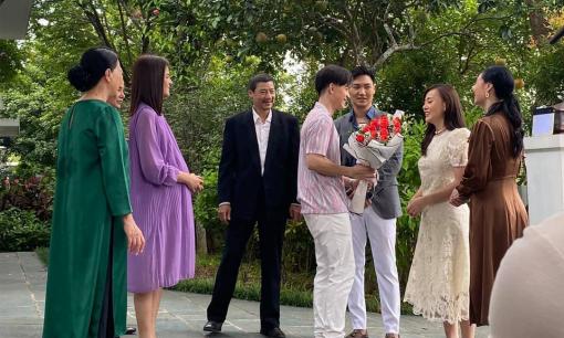 Hương vị tình thân tập cuối: Bà Xuân - Quách Thu Phương hé lộ hậu trường phim, gây chú ý là thái độ của Thy với Nam