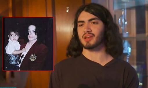 Con trai út kín tiếng của Michael Jackson bất ngờ xuất hiện với dung mạo vô cùng khác lạ