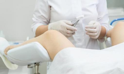 Liệu các bác sĩ nam khoa sản phụ khoa có cảm thấy xấu hổ khi đối diện với 'vùng kín' của phụ nữ? Bác sĩ nói sự thật