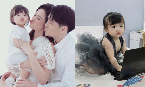 Công chúa Winnie nhà Đông Nhi diện váy áo bồng bềnh ngồi 'học online' khiến cư dân mạng không khỏi phì cười