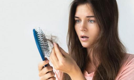 Rụng tóc, mắt giật nháy liên tục và loạt dấu hiệu cho thấy bạn đang bị stress nặng mà bản thân không nhận ra