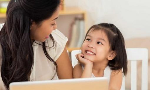 Tại sao việc dạy trẻ tôn trọng người lớn tuổi và luôn nghe lời chưa hẳn đã tốt. Nó có thể tiềm ẩn những nguy cơ bố mẹ không lường trước được