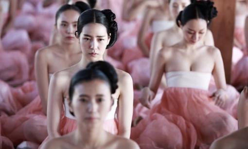 Các hoàng đế thời xưa chọn thê thiếp như thế nào? Ngoài ngoại hình, chiều cao còn có yêu cầu rất khắt khe