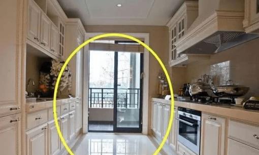 Thầy Phong Thủy: Nhà bếp không được lắp như thế này, dù giàu cỡ nào cũng có thể nghèo ba đời, đây là điều cấm kỵ lớn