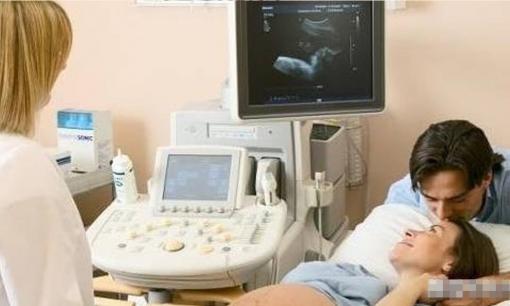 Thai 36 tuần tuổi tại sao phải có chồng đi cùng? Chủ yếu là để đảm bảo hai điều này!