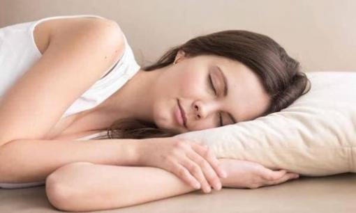 Luôn không thể ngủ ngon? Nhắc nhở: 3 loại đồ ăn này sẽ giúp bạn ngủ một giấc đến rạng sáng!