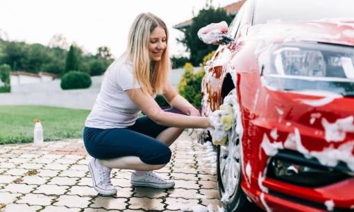 Bạn lười nhưng vẫn muốn xe ô tô của mình luôn sạch sẽ, hãy làm theo những mẹo sau đây