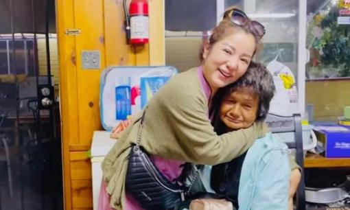 Bị đồn ăn chặn tiền của ca sĩ Kim Ngân, diễn viên hài Thúy Nga lên tiếng