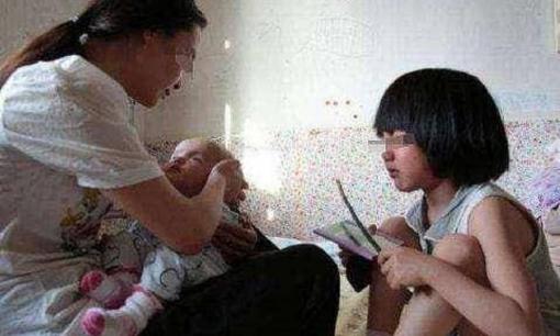 Những thói quen xấu sẽ thúc đẩy sự phát triển sớm của trẻ, thậm chí ảnh hưởng đến chiều cao, cha mẹ nên sửa chữa kịp thời