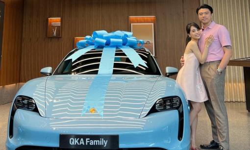 Vợ chồng Ca nương Kiều Anh tậu xế hộp hơn 5 tỉ đồng