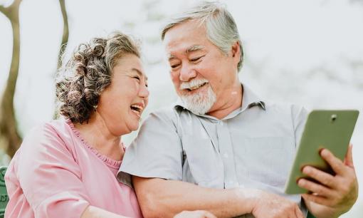 Bí quyết của các tác giả nổi tiếng trên thế giới để sống hạnh phúc sau khi nghỉ hưu