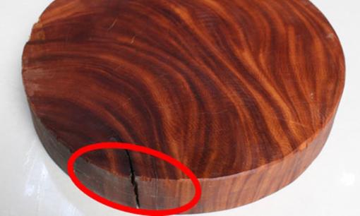 Mẹo bảo quản thớt gỗ được lâu, không bị nứt mà ít người biết 