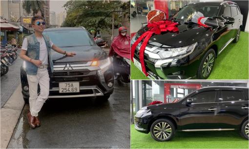 Ca sĩ Long Nhật tậu xế hộp mới 7 chỗ cực sang xịn