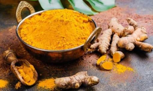 Nên sử dụng bao nhiêu tinh bột nghệ trong một ngày là tốt?