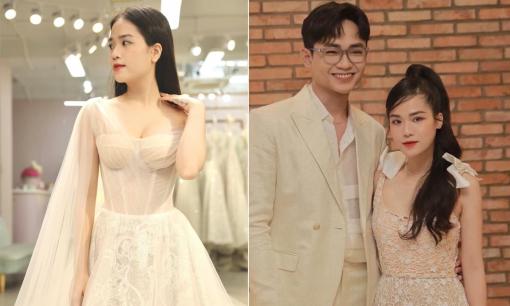 Người yêu cũ Quang Hải - 'cô chủ tiệm nail' Huyền My đi thử váy cưới 