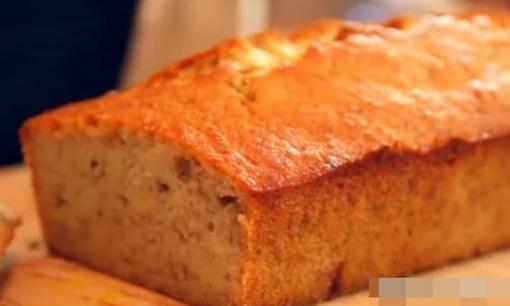 2 quả chuối và 2 quả trứng, dạy bạn cách làm bánh mì chuối, làm không dính tay, ngon tuyệt!