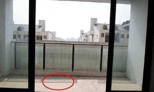 Cổ nhân cho rằng, mua nhà có ban công mà chọn hướng này thì rất thuận về phong thủy, tài lộc cứ lăn vào, quý nhân giúp đỡ