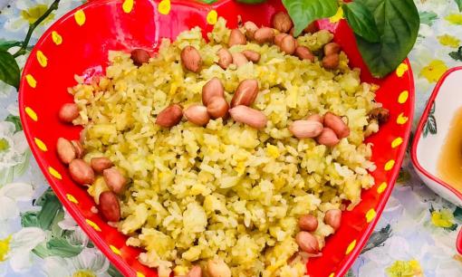 Cơm đừng chiên không, thử thêm thứ nguyên liệu này để tạo màu xanh và tăng độ ngậy