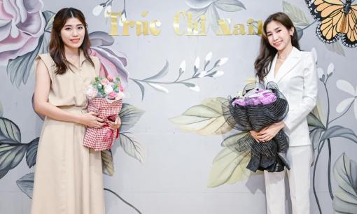 Trúc Chi Nails tỏa sáng, đẹp theo cách riêng cá tính mình
