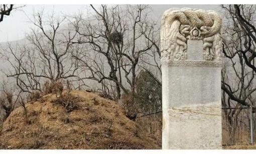 Người phụ nữ duy nhất được chôn cất trong lăng tẩm, trên cửa lăng có khắc tám ký tự, Càn Long đào được nửa đường thì lập tức rút lui