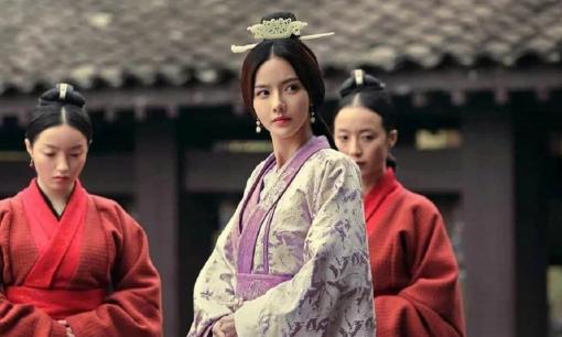 Mỹ nhân đẹp ngang Điêu Thuyền khiến 3 cha con Tào Tháo xiêu lòng nhưng có kết cục vô cùng bi thảm