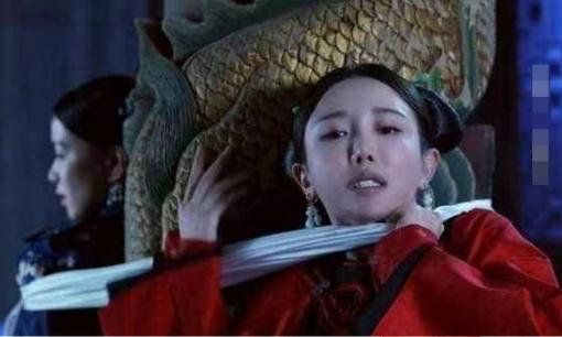 Nếu người thiếp được chôn cất mà không muốn chết thì sao? Trên thực tế, hoàng đế đã nghĩ ra nhiều biện pháp đối phó