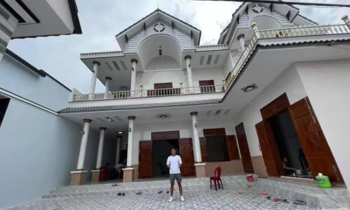 Cơ ngơi được mệnh danh là 'biệt phủ lớn nhất huyện Bắc Bình' của cầu thủ thuộc đội tuyển U23 Việt Nam 