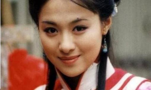 Phụ nữ có 3 loại nốt ruồi này ở lông mày thì trời sinh phú quý, vượng phu ích tử