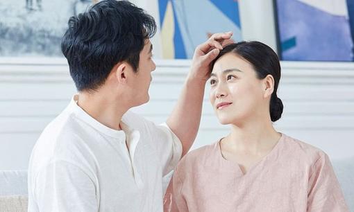 Phụ nữ khi trung niên có thể đạt được bốn điều “nhẫn tâm” này, đàn ông sẽ yêu cô ấy đến già