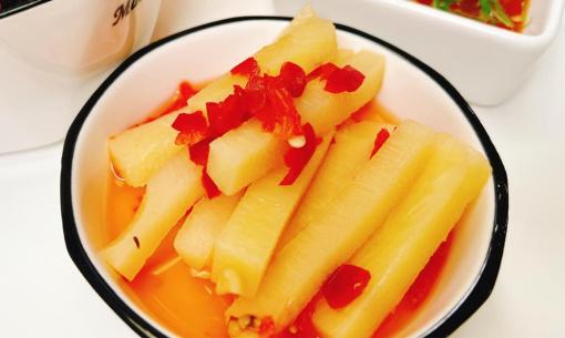 Mùa măng, làm một hũ muối chua ăn kèm đồ nướng hoặc bún phở siêu ngon