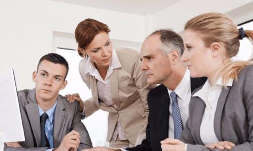 Người lãnh đạo gửi 3 tín hiệu này cho thấy anh ta thực sự ghét bạn, và bạn sẽ phải chịu thiệt thòi nếu không phản ứng kịp thời