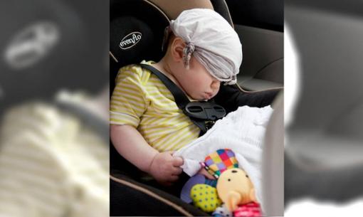 Bé trai 3 tuổi chết vì nắng nóng trong ô tô 35 độ! Người cha ân hận vì lo lao vào công việc mà để quên con trên xe