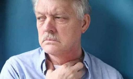 Nếu bạn sờ thấy một khối u trên cổ thì đó là bướu cổ, hãy tránh xa những thực phẩm này để tránh tình trạng bệnh trở nên trầm trọng hơn