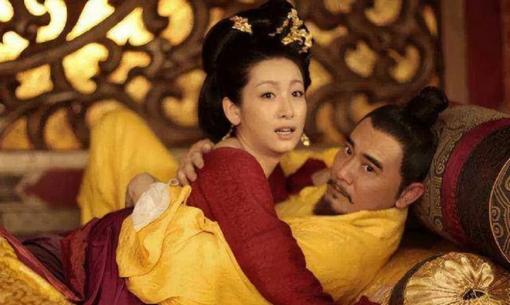 Các phi tần thời xưa phục vụ trên giường như thế nào? Những người vợ lẽ phải tuân theo quy tắc gì? Mỗi triều đại lại khác nhau