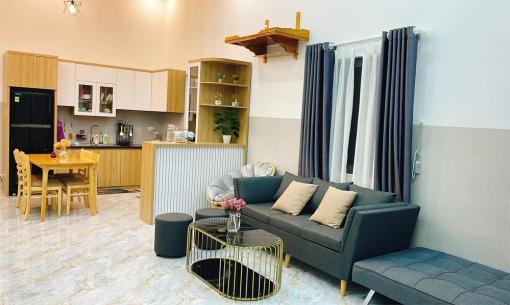 Gợi ý cách bài trí nội thất bên trong nhà cấp bốn: Ấm cúng, nhà thực sự là nơi 'bão giông dừng sau cánh cửa'