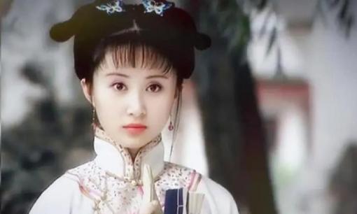 Vị cung nữ không bao giờ tắm nhưng được Hoàng đế Khang Hy cả đời kính nể, coi như mẹ ruột, chết được Hoàng đế để tang