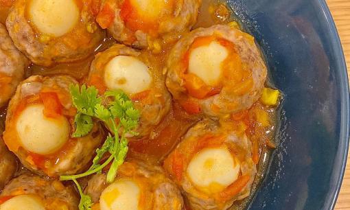 Thịt băm xay nhuyễn cuộn trứng cút luộc siêu ngon, ăn sáng hay bữa chính đều hợp