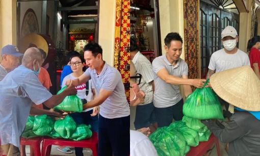 Lý Hải nay lại tất bật làm từ thiện, chuẩn bị hàng trăm suất quà gửi đến bà con 