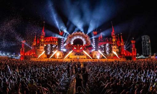 18 người thương vong do sập sân khấu tại lễ hội âm nhạc lớn