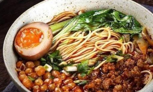 Trắc nghiệm tâm lý: Bát mì nào khiến bạn thấy ngon miệng? Kiểm tra xem bạn đang kiếm được nhiều tiền trong đời hay chỉ là người tầm thường