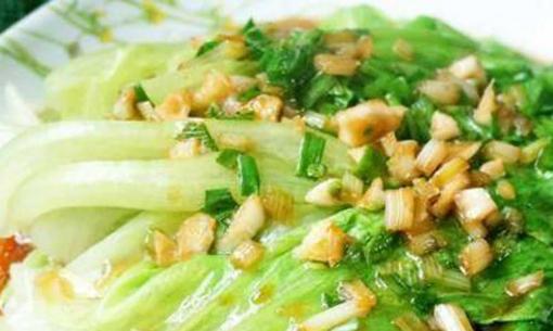 Cách làm món rau xà lách sốt dầu hào ngon 'đúng điệu', ăn một lần nhớ mãi