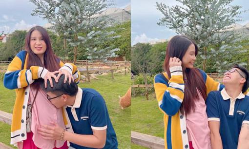 'Hot face' Thanh Trần tiết lộ giới tính con thứ ba, biểu cảm của chồng mới đáng bàn