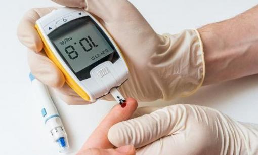 Những người có lượng đường trong máu cao sẽ có ba triệu chứng sau bữa ăn, nếu không, lượng đường trong máu có thể bình thường