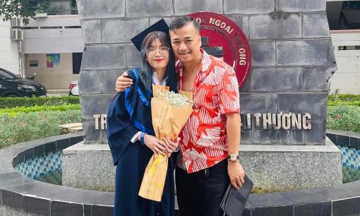 Diễn viên Tiến Minh 'Hướng dương ngược nắng' mừng con gái xinh đẹp tốt nghiệp trường ĐH danh tiếng