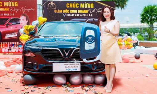 GoodCharme tặng xe sang cực chất cho GĐKD Võ Thị Chín