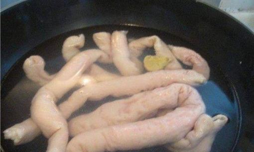 4 bộ phận của con lợn không được mua bừa về, người bán cũng không thèm ăn chúng. Hãy cùng tìm hiểu thêm