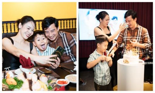 Diễm Hương hạnh phúc kỉ niệm ngày cưới cùng Hồng Quang, bị chồng 'dằn nhẹ' vì nhớ lộn số năm