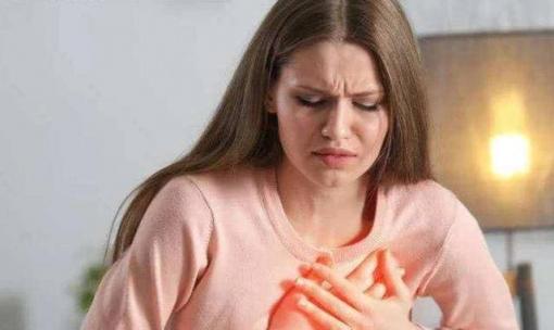 4 thói quen xấu của phụ nữ làm tổn thương bầu ngực nhiều nhất, khuyên chị em không nên mắc phải