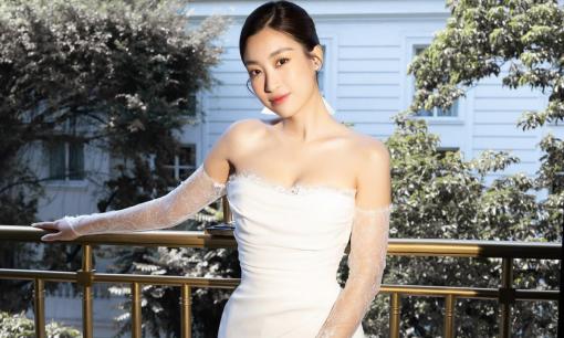 Đỗ Mỹ Linh hóa bông Calla chớm nở trong thiết kế váy cưới của NTK Phương Linh